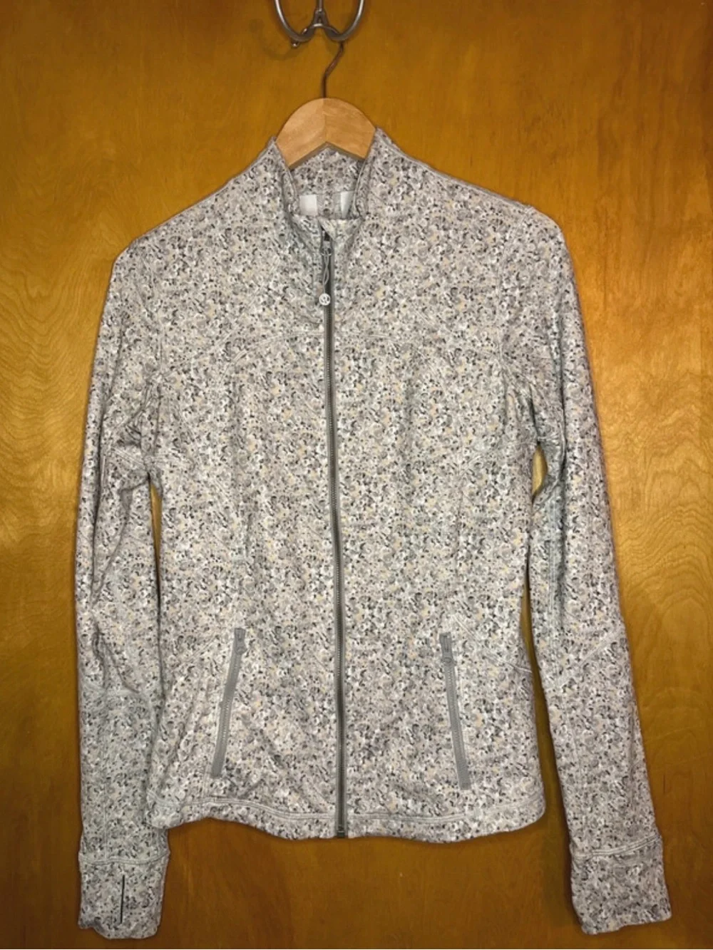 Lululemon Forme Jacket + Cuffins